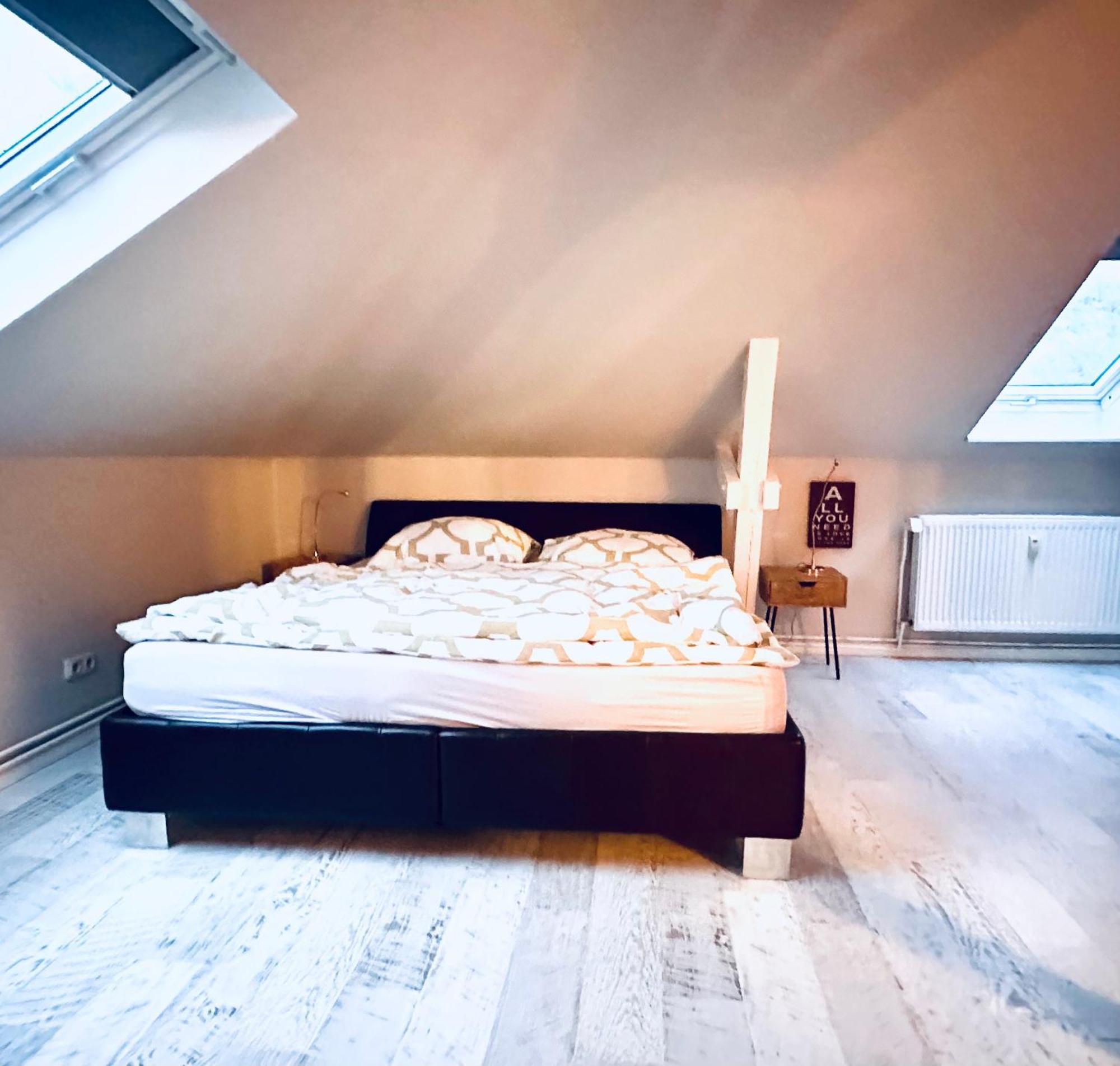 Ankerplatz Neumuenster, Parkplatz Apartment ภายนอก รูปภาพ